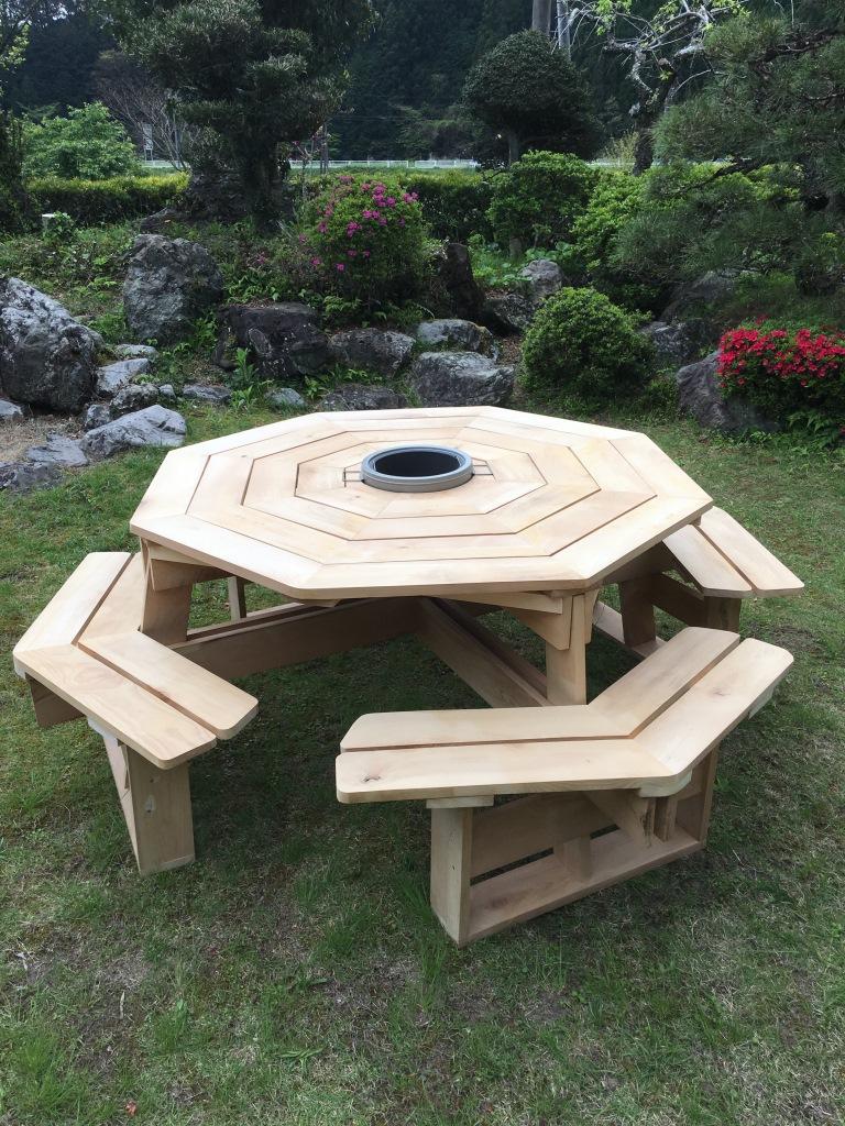 ガーデンBBQテーブル